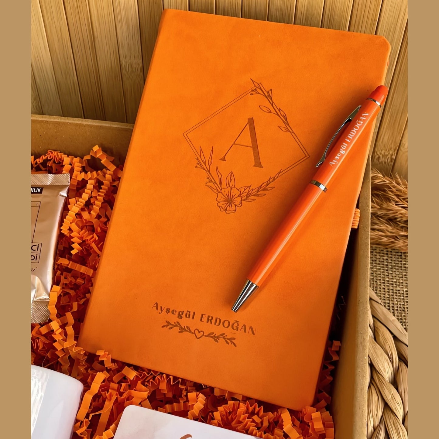 Bahar Huzuru – Lüks Kupa & Defter ve Kalem Hediye Kutusu