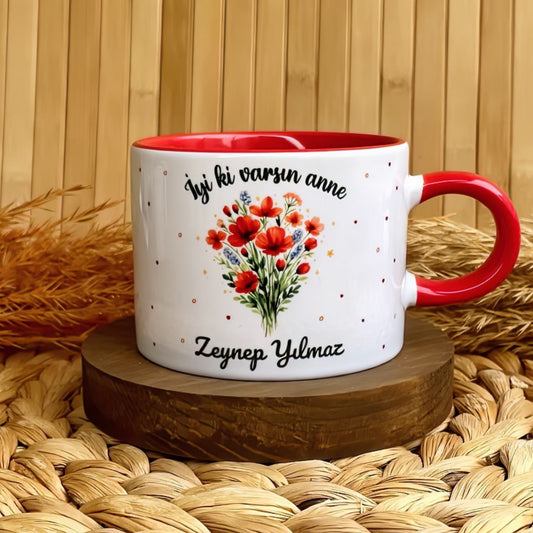 İyi ki varsın anne Temalı Kişiye Özel Elit Kupa