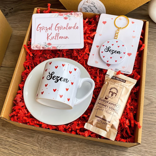 Kırmızı Kalp – Türk Kahvesi Fincanı & Anahtarlık Hediye Kutusu