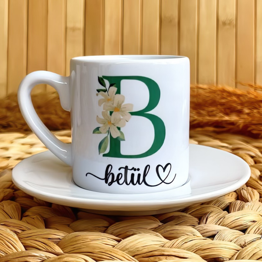 Yeşil Çiçekli Harf Temalı Kişiye Özel İsimli Türk Kahvesi Fincanı