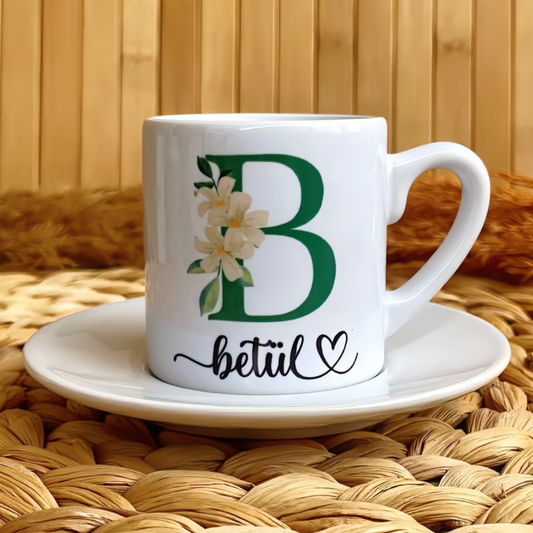Yeşil Çiçekli Harf Temalı Kişiye Özel İsimli Türk Kahvesi Fincanı