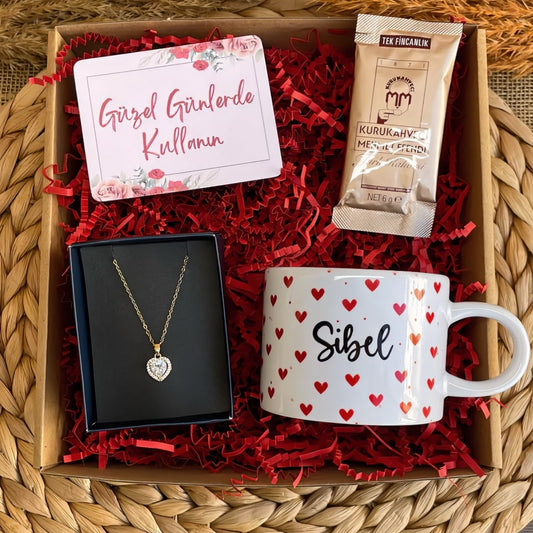 Kırmızı Kalp – Elit Kupa & Kolye Hediye Kutusu
