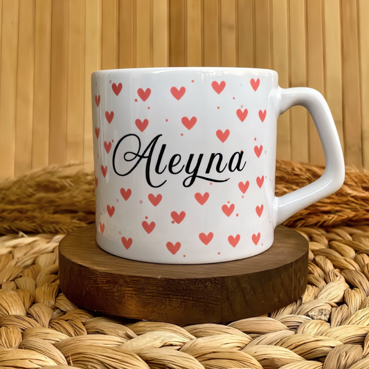 Pembe Kalp Temalı Kişiye Özel Lüks Kupa