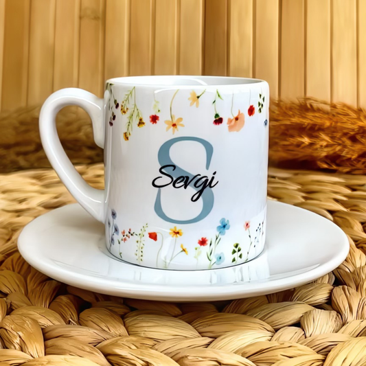 Çiçeklerin Dansı Temalı Kişiye Özel İsimli Türk Kahvesi Fincanı