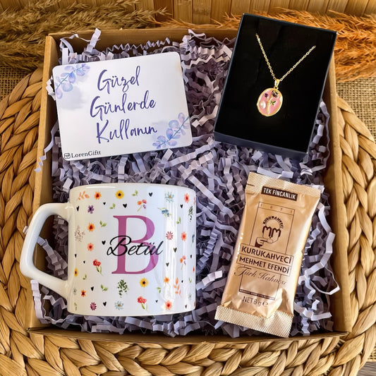 Floral Harf – Lüks Kupa & Kolye Hediye Kutusu