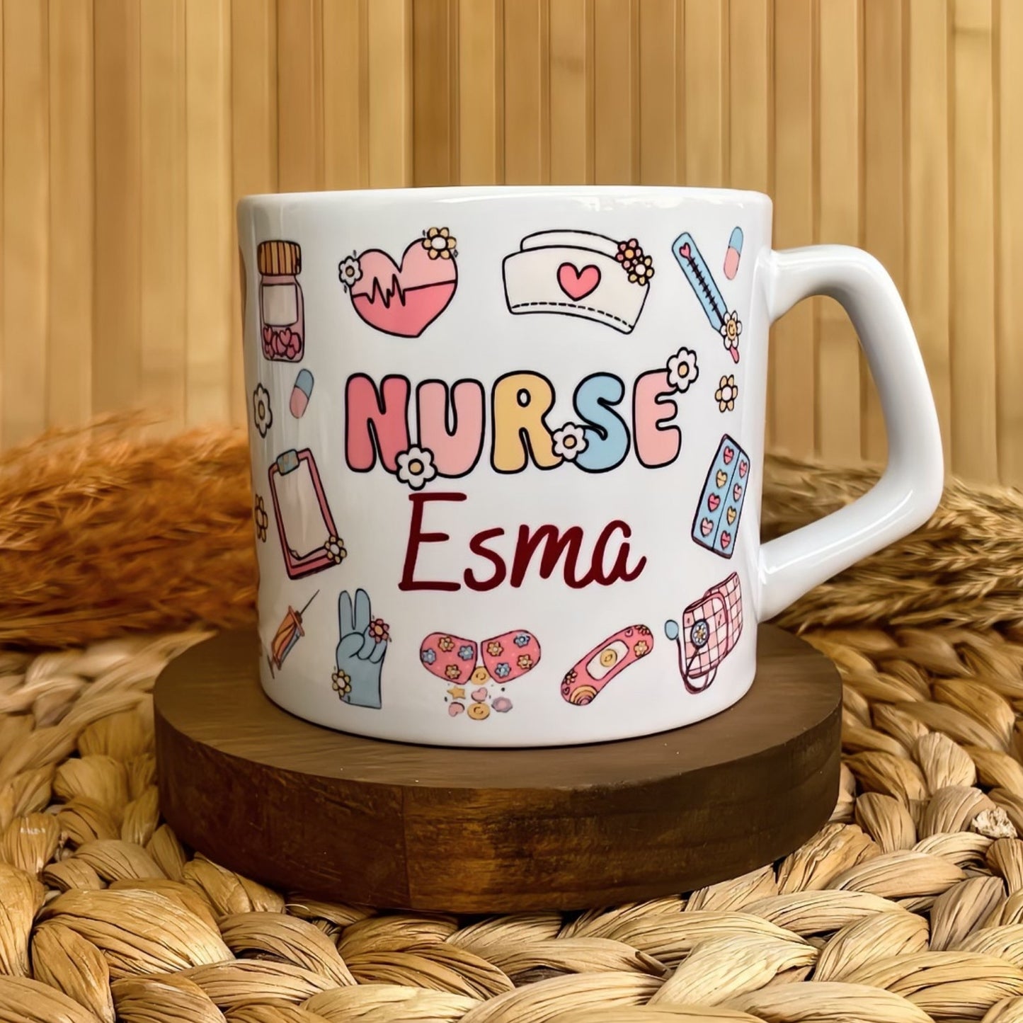 Hemşire Temalı Pastel Kişiye Özel Lüks Kupa