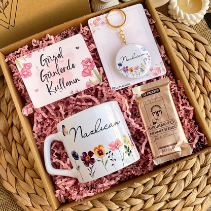 Floral Zerafet – Lüks Kupa ve Anahtarlık Hediye Kutusu