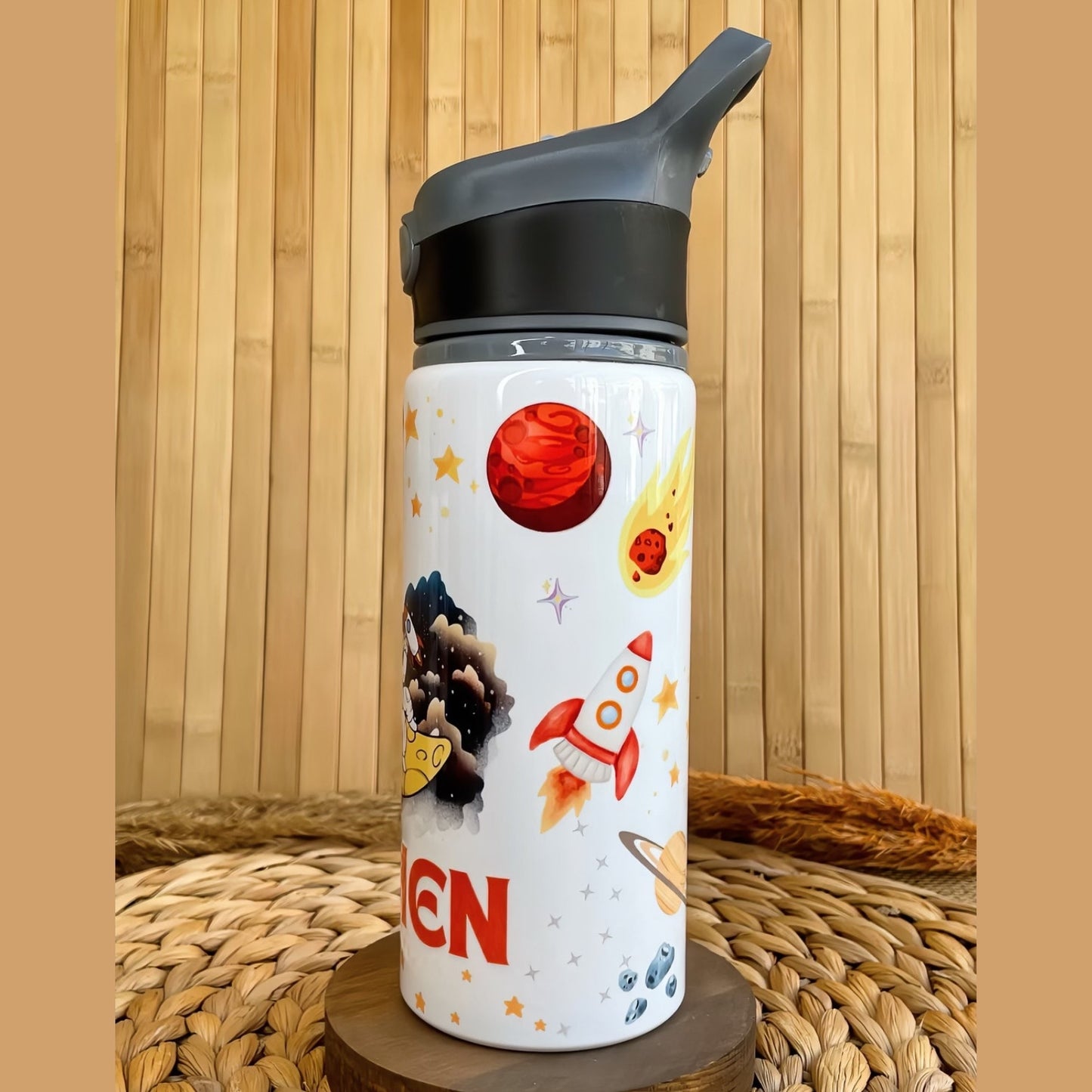 Astronot Uzay Temalı İsme Özel Alüminyum Pipetli Suluk Matara 650 ml