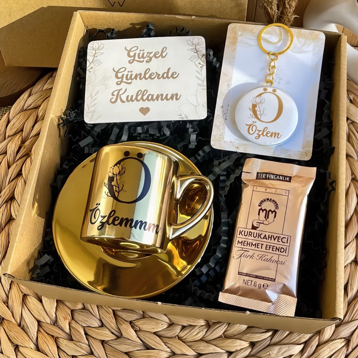 Lotus Harf – Türk Kahvesi Fincanı & Anahtarlık Hediye Kutusu
