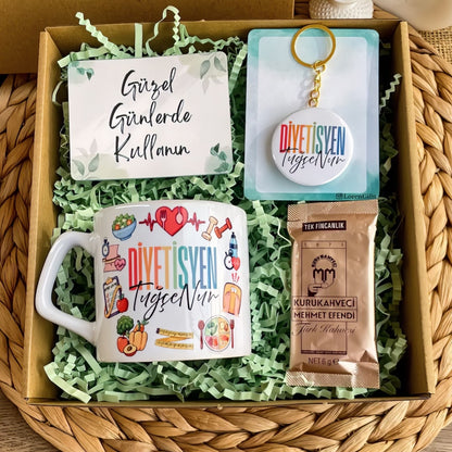 Diyetisyen Temalı – Lüks Kupa & Anahtarlık Hediye Kutusu
