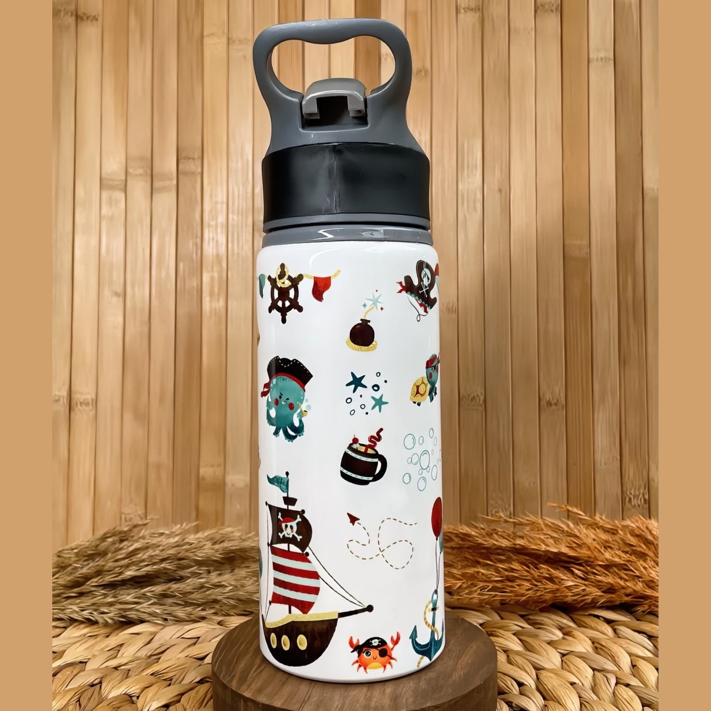 Korsan Deniz Temalı İsme Özel Alüminyum Pipetli Suluk Matara 650 ml
