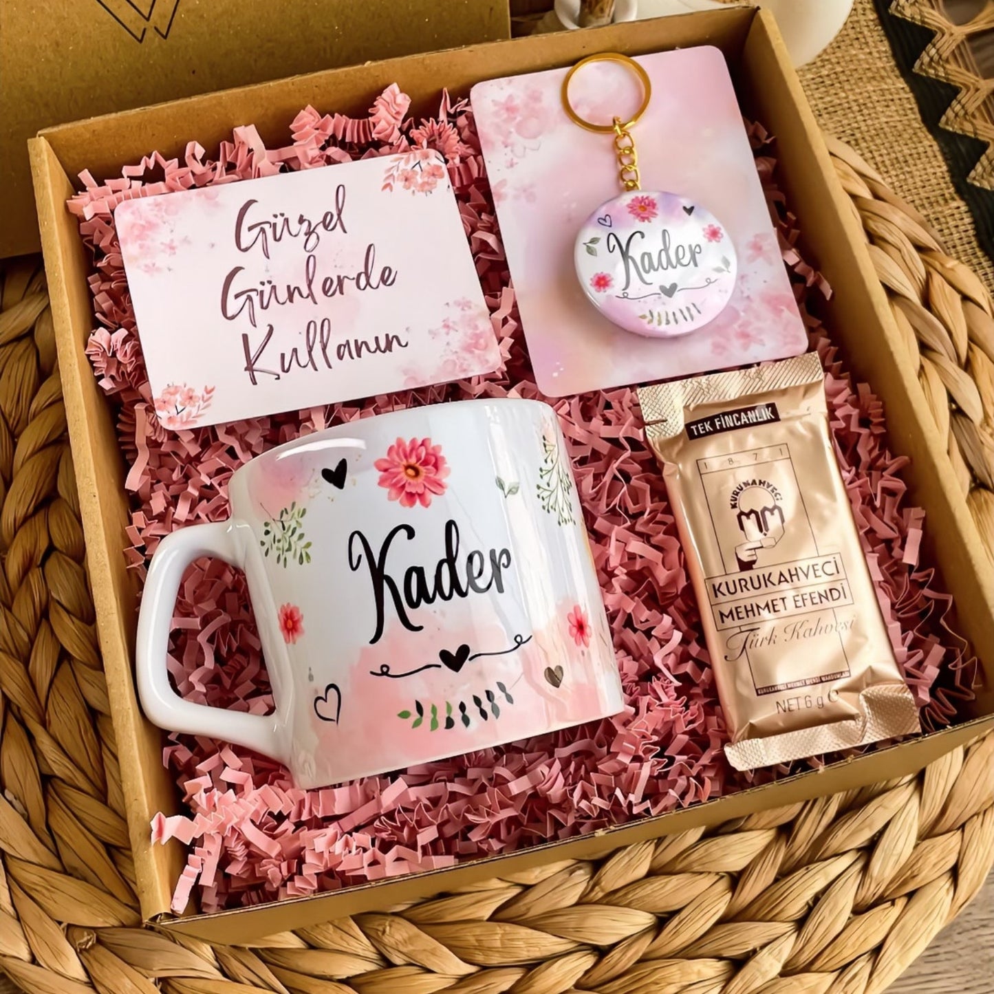 Düş Bahçesi – Lüks Kupa ve Anahtarlık Hediye Kutusu