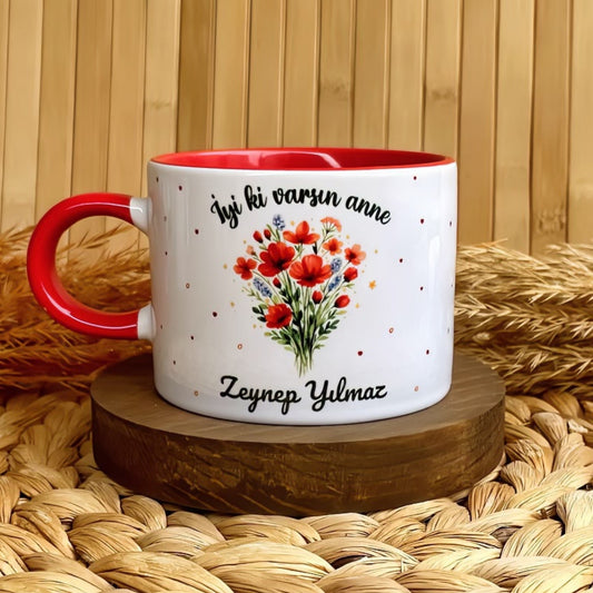 İyi ki varsın anne Temalı Kişiye Özel Elit Kupa