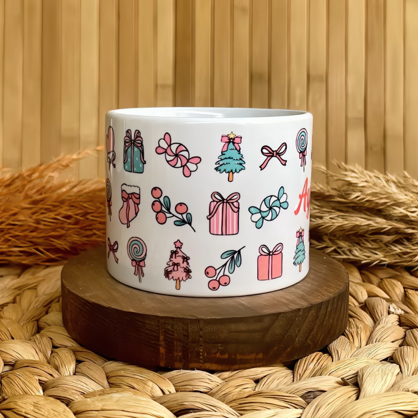 Yılbaşı Temalı Kişiye Özel İsimli Porselen Elit Kupa - Candy