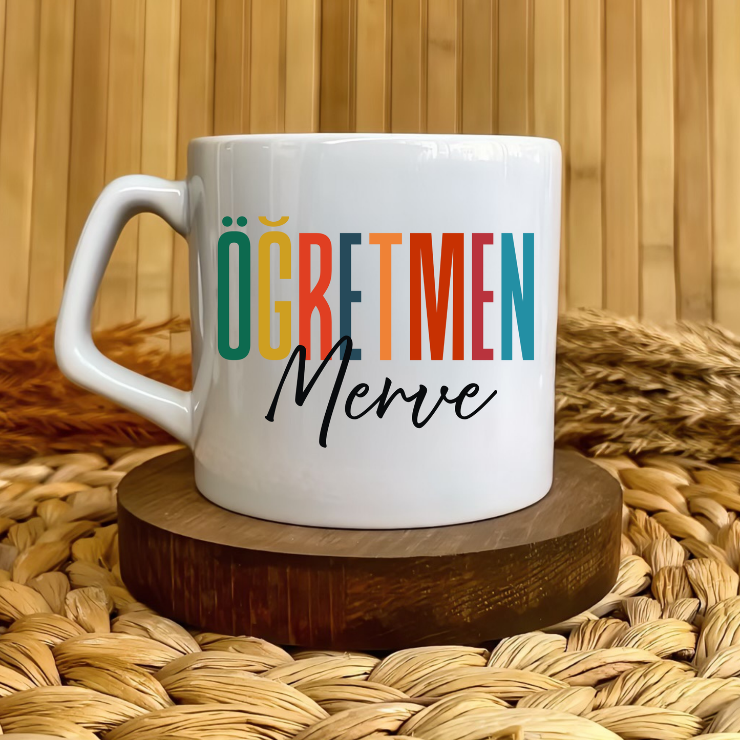 Öğretmen Pastel Harf Temalı Kişiye Özel Lüks Kupa