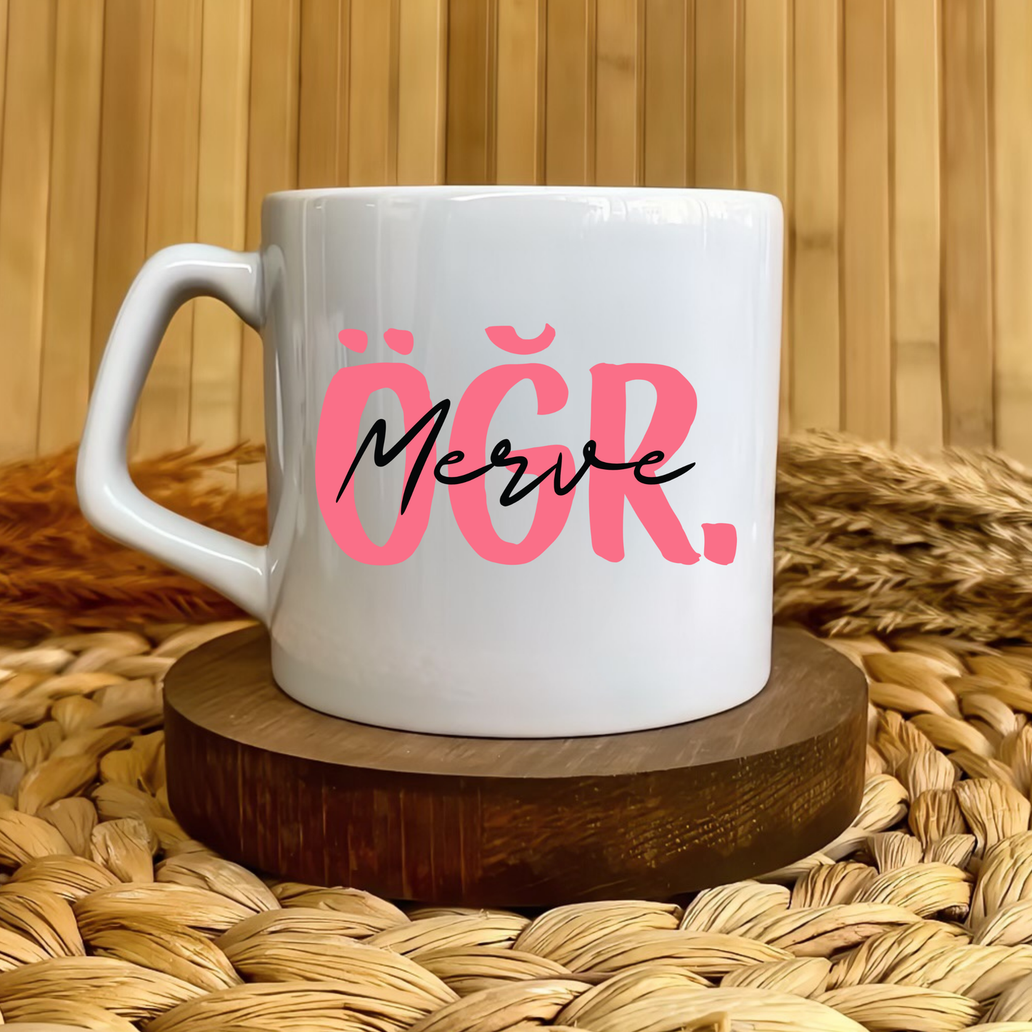 Öğretmen (ÖĞR.) Pembe Temalı Kişiye Özel Lüks Kupa