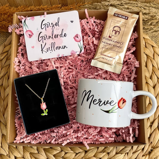 Lale Temalı – Elit Kupa & Kolye Hediye Kutusu