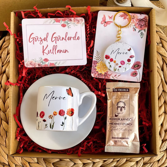 Kırmızı Düş – Türk Kahvesi Fincanı & Anahtarlık Hediye Kutusu