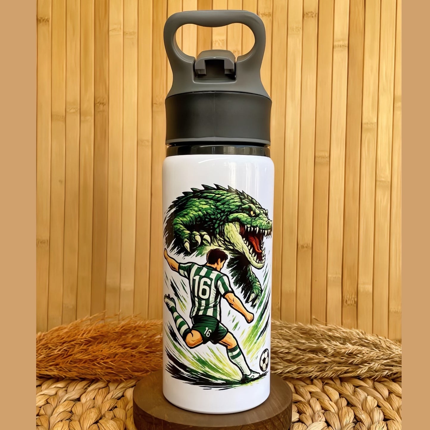 Yeşil Beyaz Taraftar Temalı İsme Özel Alüminyum Pipetli Suluk Matara 650 ml