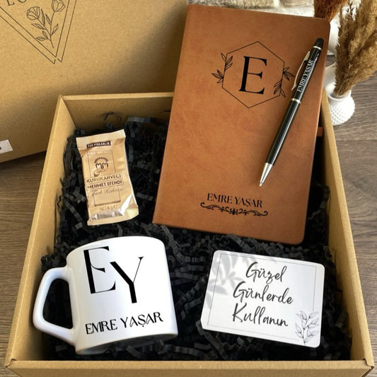 Baş Harf Temalı – Lüks Kupa & Defter ve Kalem Hediye Kutusu