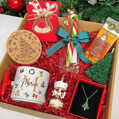 Yılbaşı Temalı Kişiye Özel Premium Hediye Kutusu - Jingle Kupa