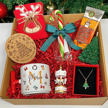 Yılbaşı Temalı Kişiye Özel Premium Hediye Kutusu - Jingle Kupa
