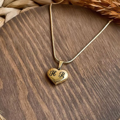 Kişiye Özel Çift Harf Detaylı Çelik Gold Kalp Kolye