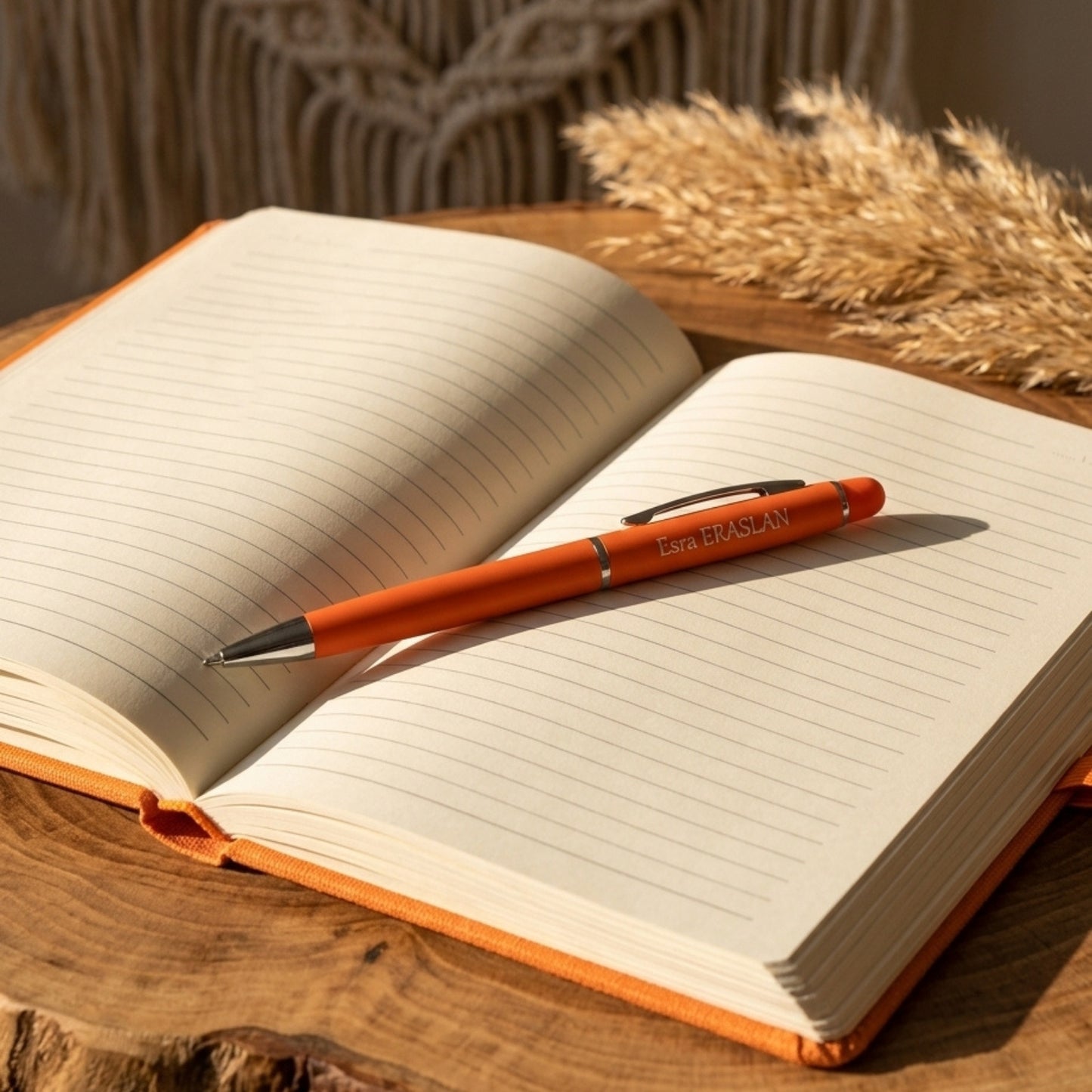 İsme Özel Turuncu Deri Defter ve Kalem Seti